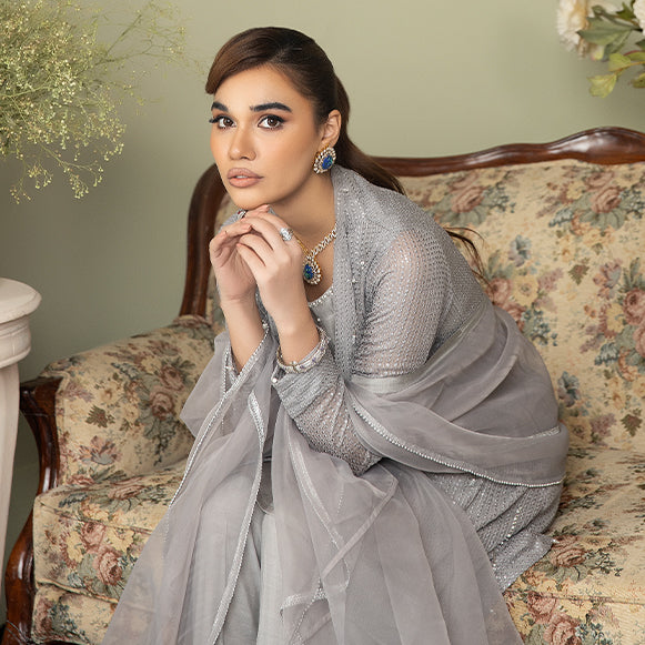 Lyra - Formal Collection